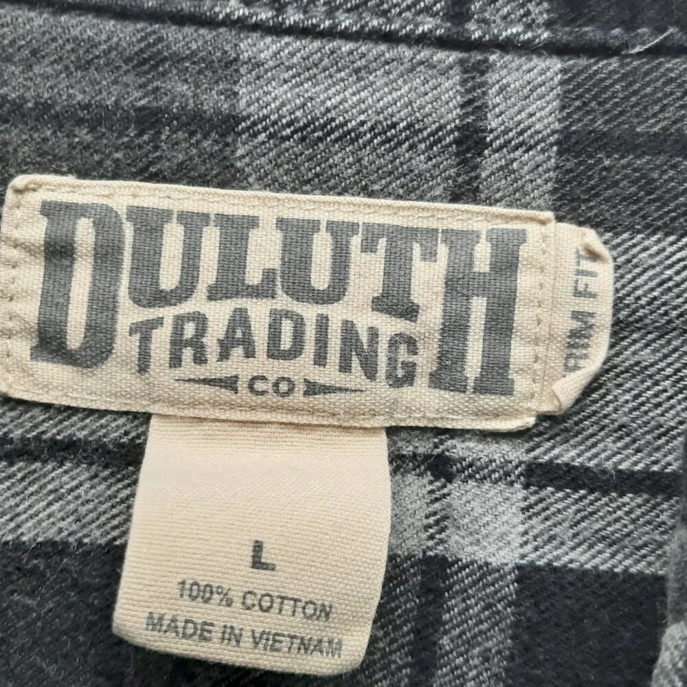 Duluth Trading Co Men's Large Slim Fit Flannel Shirt Gray Plaid 100% Cotton - Picture 2 of 8